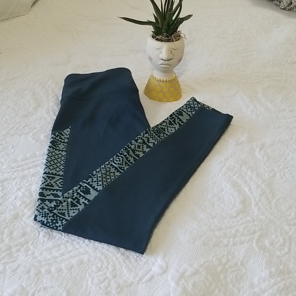 Adidas leggings - Picture 3 of 4